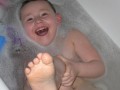 Yeyette dans son bain - 004 * 1024 x 768 * (91KB)
